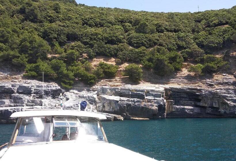 اتاق استاندارد با تراس, Country House La Scortica