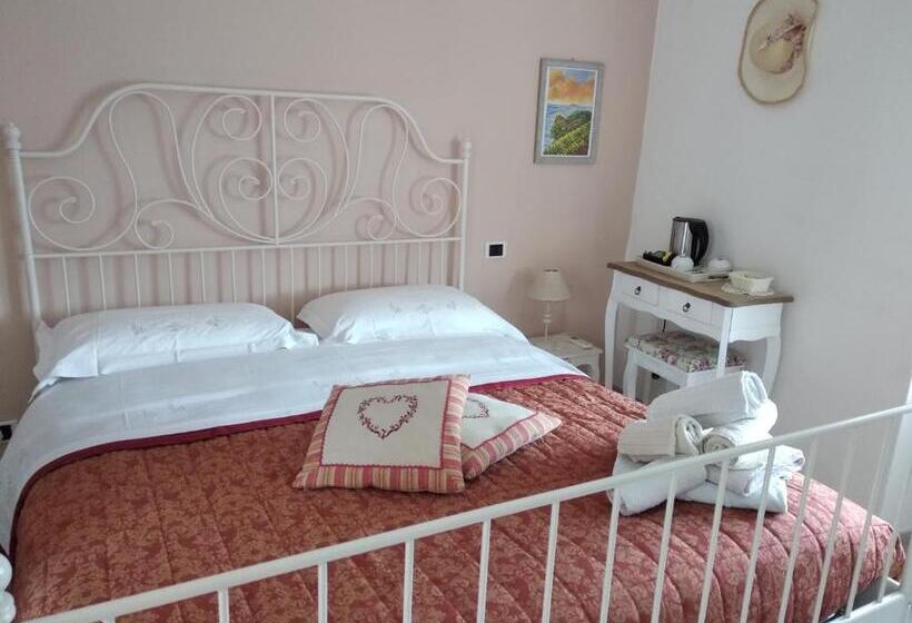 اتاق استاندارد با تراس, Country House La Scortica