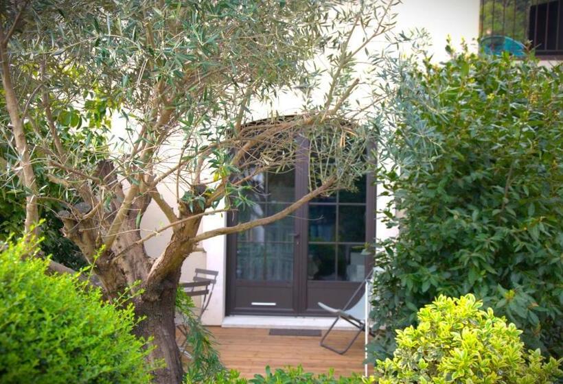 آپارتمان 1 خوابه با تراس, La Villa Dupont D Avignon