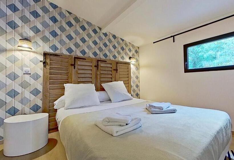 اتاق دوبلکس, La Villa Dupont D Avignon