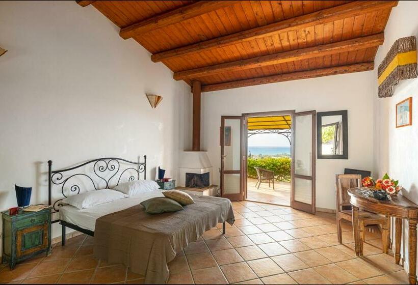 استودیوی استاندارد, Solemar Sicilia   Le Casette Di Calzata