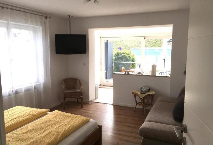 استودیو استاندارد با تراس, Gästehaus Sommertal