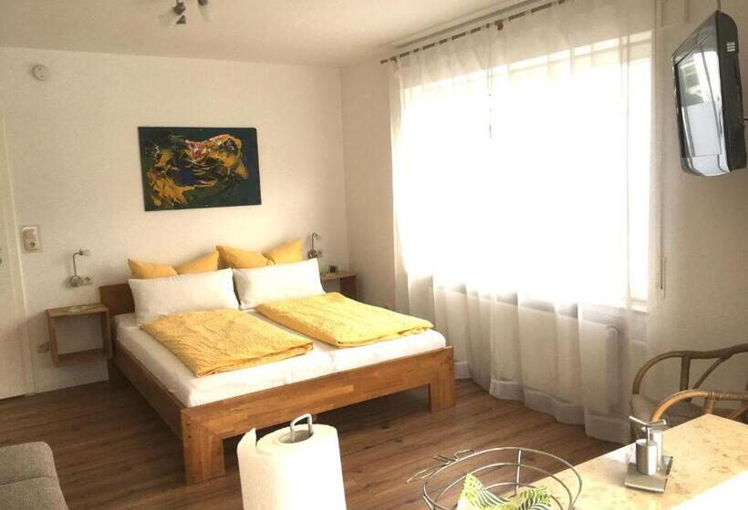 استودیو استاندارد با تراس, Gästehaus Sommertal