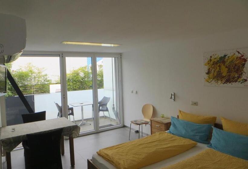 بانگلوی استاندارد, Gästehaus Sommertal