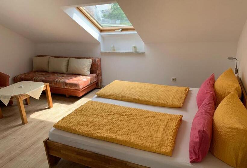 استودیو استاندارد با بالکن, Gästehaus Sommertal