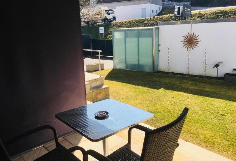 اتاق استاندارد با تراس, Gästehaus Sommertal