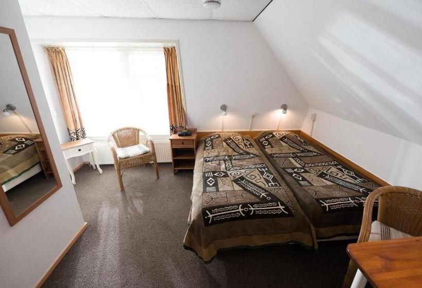 غرفة قياسية, Pension Westerburen