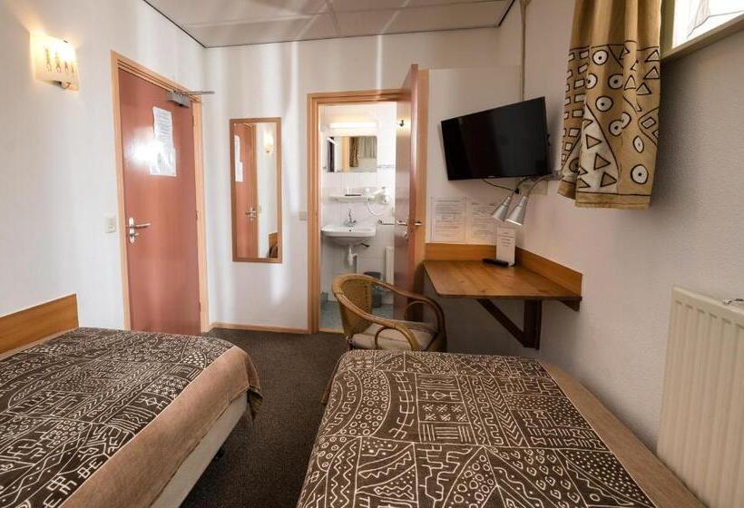 غرفة أساسية, Pension Westerburen