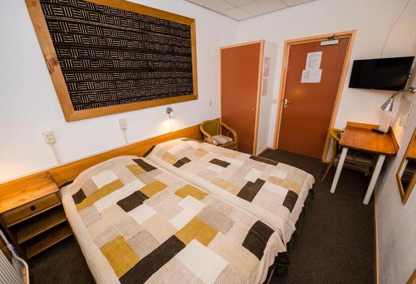غرفة أساسية, Pension Westerburen