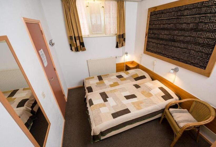 غرفة أساسية, Pension Westerburen