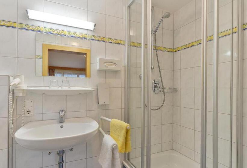 اتاق راحتی, Stockingers Guest House