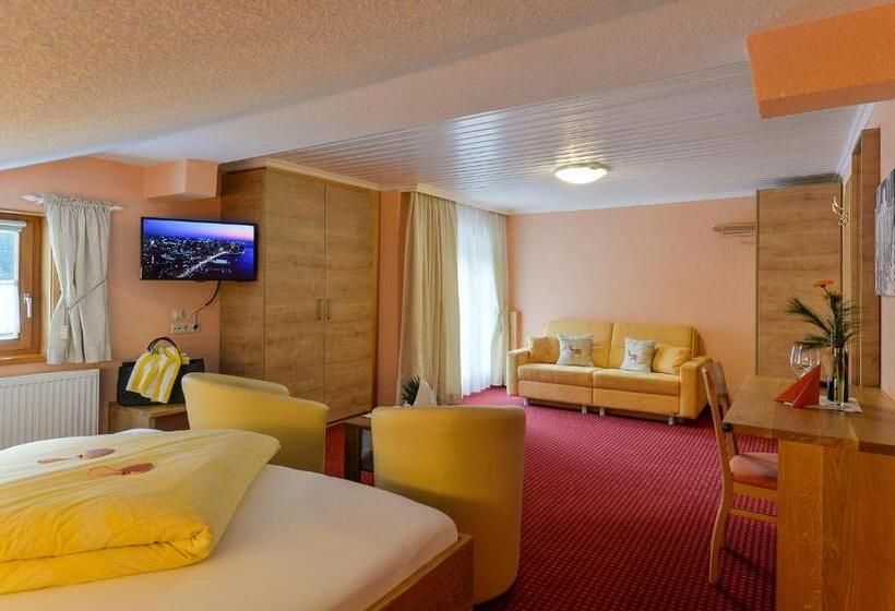 Deluxe Room Mountain View, Stockingers Guest House