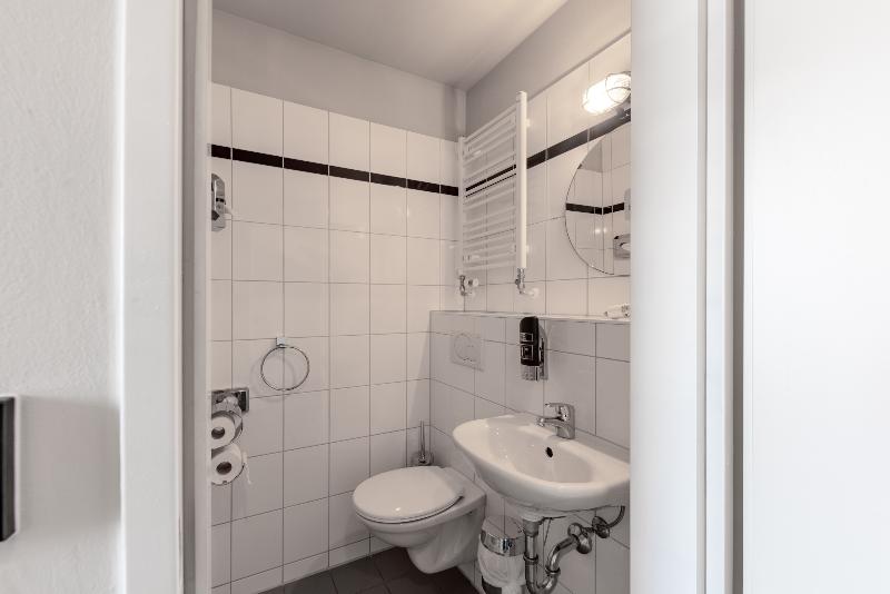 اتاق استاندارد یک نفره, a&o Hamburg City