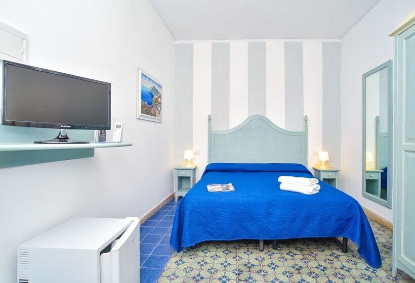 اتاق استاندارد با بالکن, Charme Hotel La Villa Tina