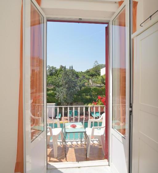 اتاق استاندارد با بالکن, Charme Hotel La Villa Tina
