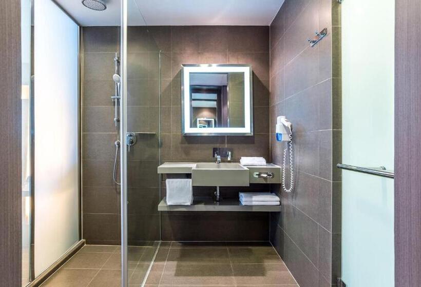 اتاق اجرایی, Four Points by Sheraton Bangkok Ploenchit