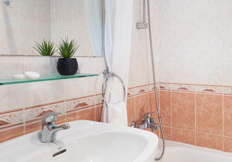 اتاق استاندارد, Higueron Hotel Malaga, Curio Collection By Hilton