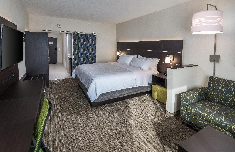 سوئیت با تخت بزرگ, Holiday Inn Express  & Suites Yuma