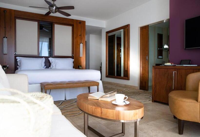 اتاق لوکس با چشم‌انداز دریا, Jumeirah Mallorca