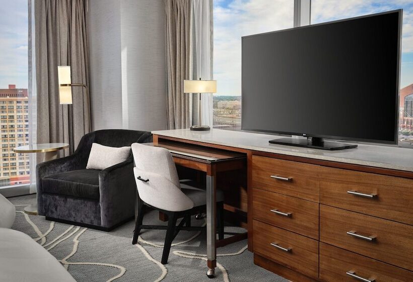 Standard Room Double Bed City View, Jw Marriott Indianapolis