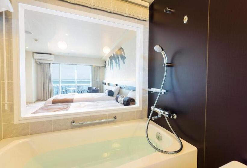 Quarto Deluxe, Kanehide Kise Beach Palace