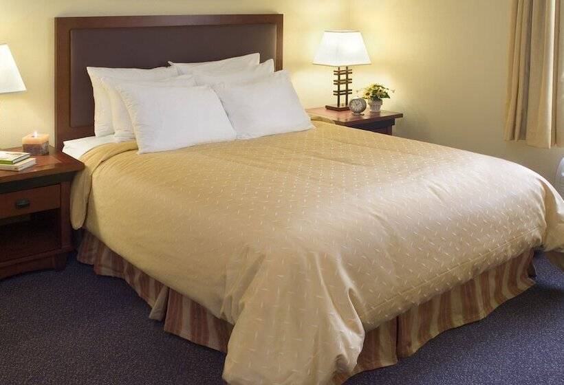 سوییت اجرایی, Larkspur Landing Extended Stay Suites Hillsboro