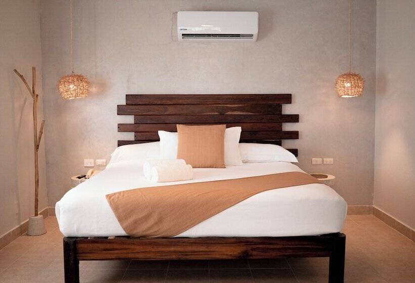 اتاق پرمیوم با چشم‌انداز دریا, Petit Lafitte Beach Front Hotel & Bungalows