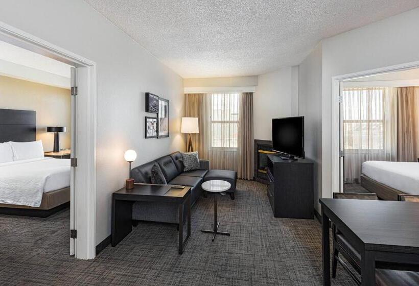سوئیت 2 خوابه, Residence Inn Louisville Downtown