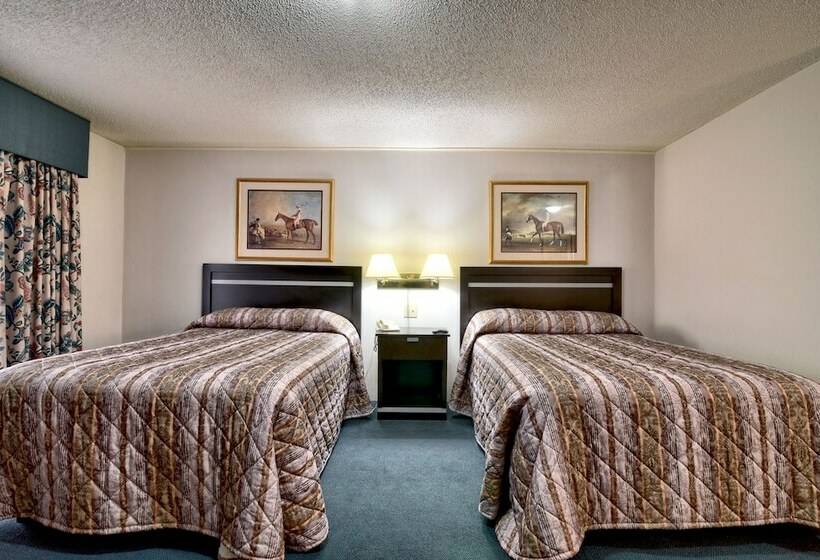 Standard Room 2 Double Beds, Roosevelt Inn & Suites Saratoga Springs