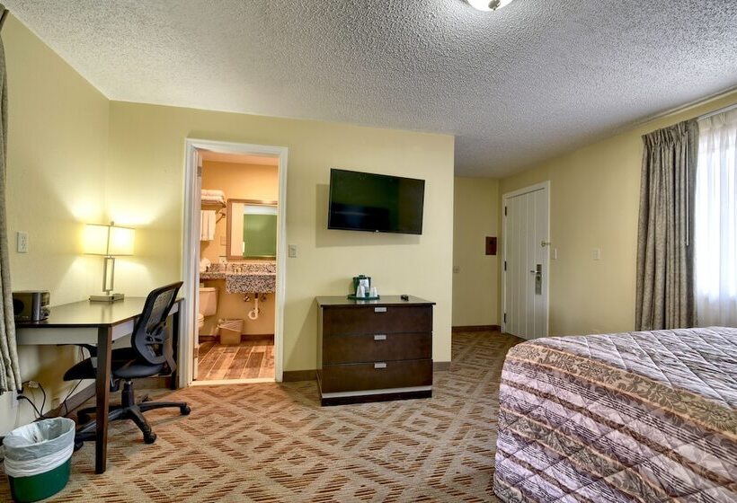 اتاق استاندارد با تخت دو نفره بزرگ, Roosevelt Inn And Suites Saratoga Springs