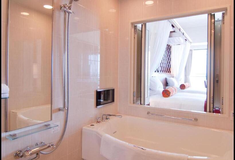 سوئیت رویال, Southern Beach Hotel & Resort
