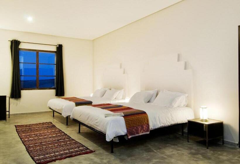 Standard Quadruple Room, Villa Agapanthe