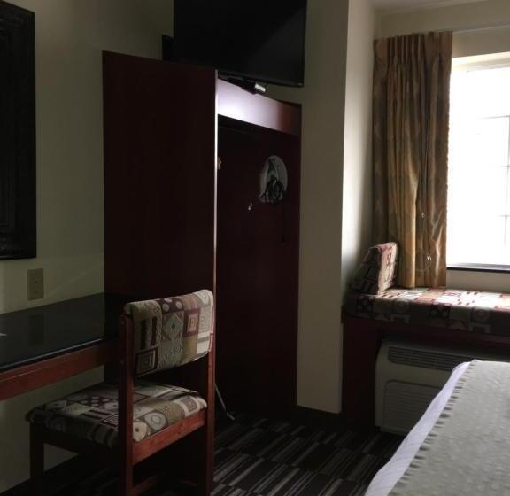 Quarto Estandar para Deficientes Físicos, Microtel Inn & Suites By Wyndham Indianapolis Airport