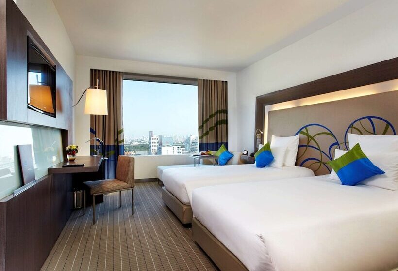 Superior Room, Novotel Bangkok Ploenchit Sukhumvit