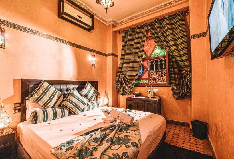 Habitación Deluxe, Riad Mabrouk