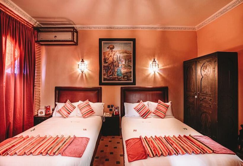 سوئیت سینیور, Riad Mabrouk