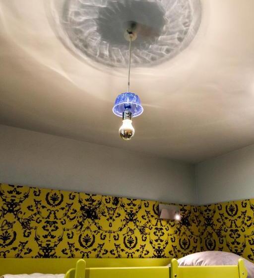 اتاق استاندارد یک نفره, Youth Hostel Würzburg