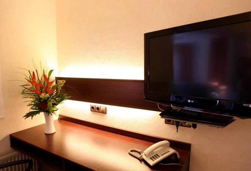اتاق استاندارد سه نفره, Akzent Hotel Oberhausen