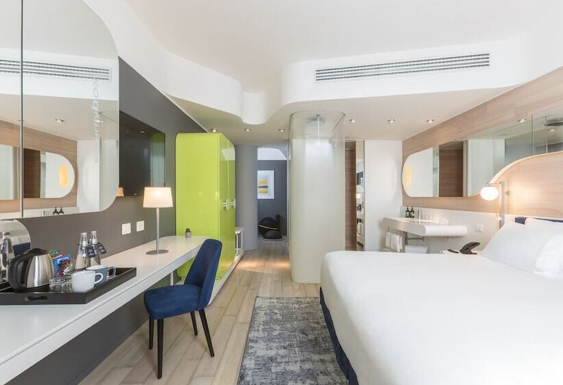 اتاق پرمیوم, Voco Milan Fiere, An Ihg