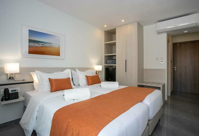 Quarto Triplo Standart, Best Western Plus Larco