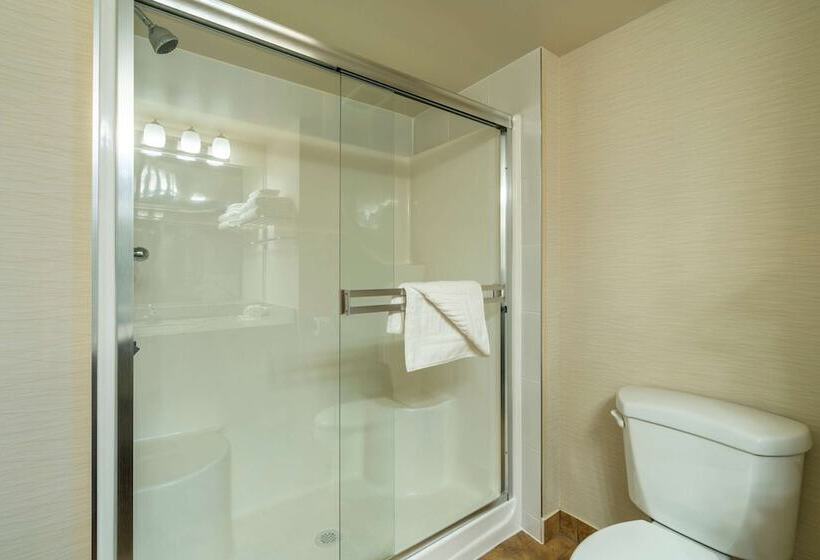 سوییت, Comfort Inn & Suites