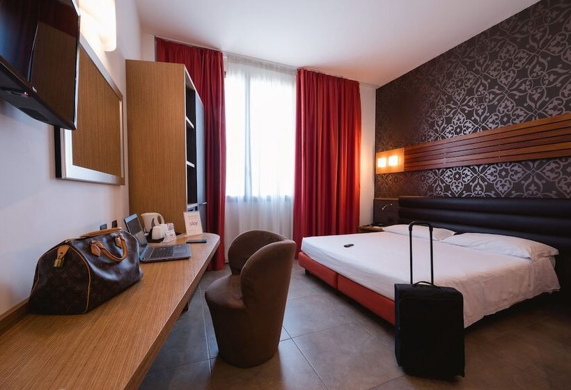 Chambre Standard, Cosmopolitan Bologna