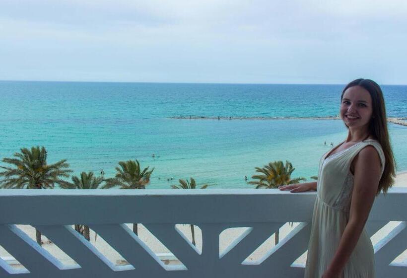 اتاق استاندارد با چشم‌انداز دریا, Dreams Beach