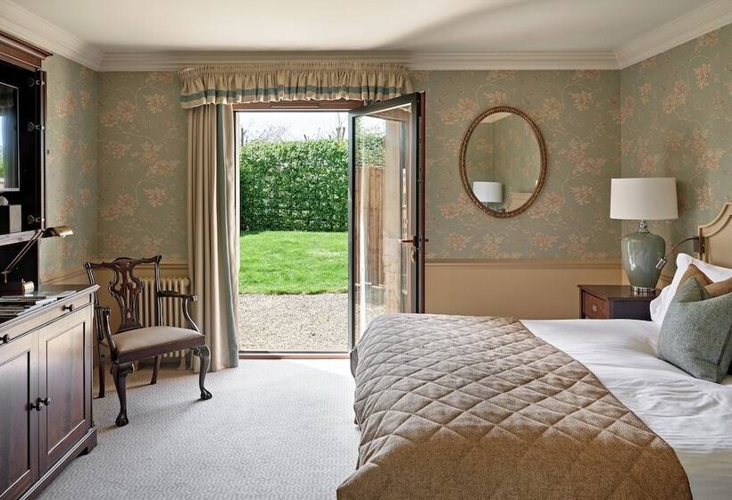 Quarto clássico, Ellenborough Park