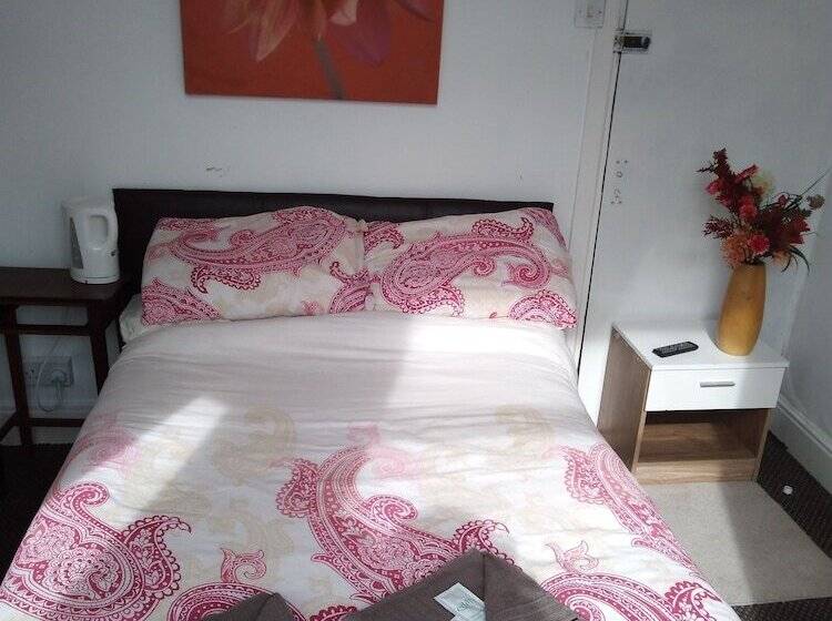 اتاق خانوادگی, Myroomz Seaview