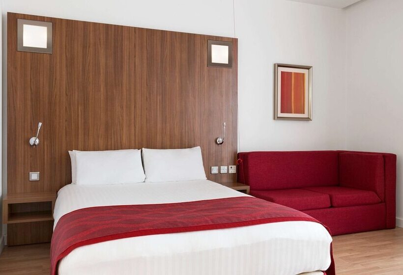 اتاق استاندارد برای معلولان, Ramada Encore Leicester City Centre