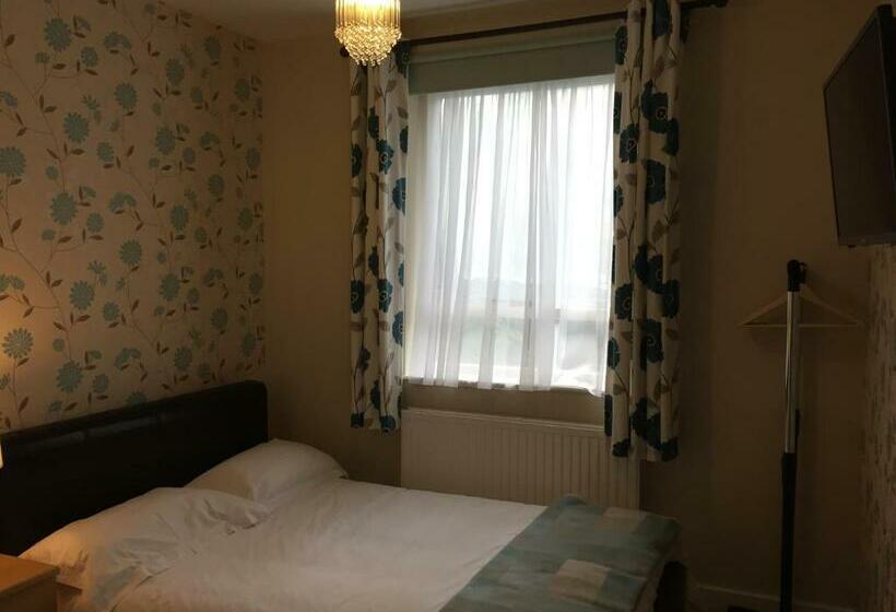 اتاق استاندارد یک نفره, The Beaumont Accommodation
