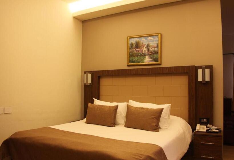 اتاق لوکس, Lamedina Hotel & Resort
