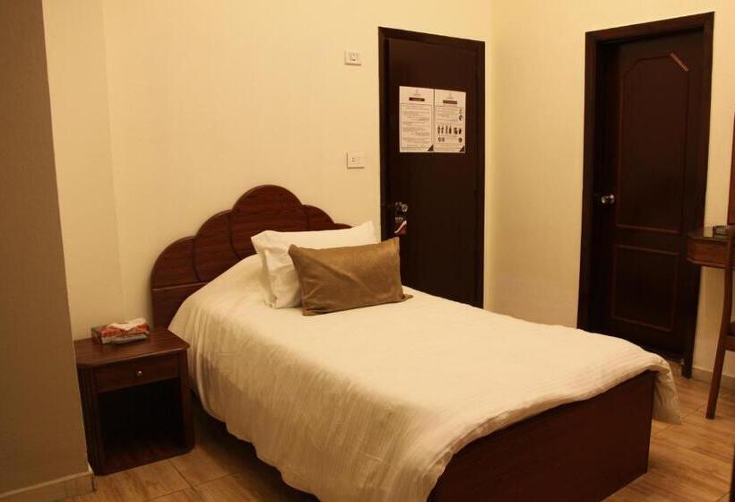 اتاق اکونومی یک تخته, Lamedina Hotel & Resort