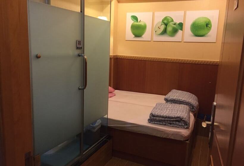 اتاق استاندارد, New Garden Hostel